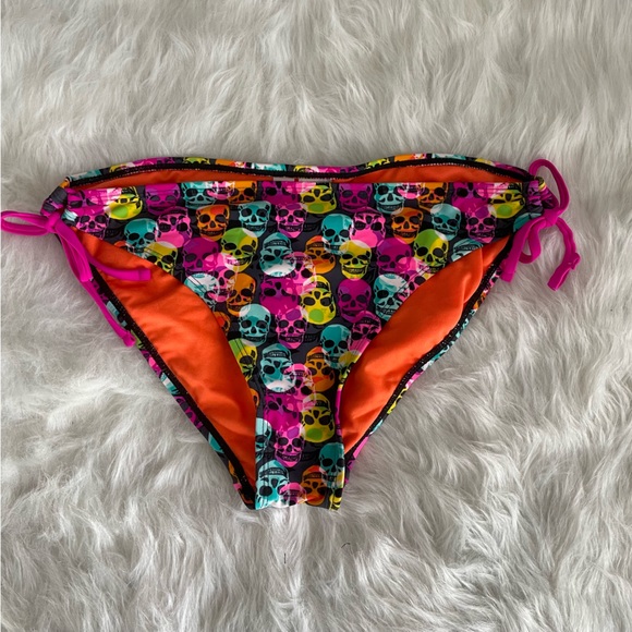 NWOT Inmocean string bikini bottoms - Picture 1 of 3